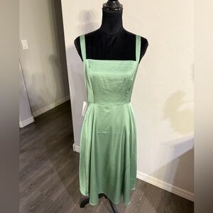 NWT ModCloth  Hutch Mint Green Satin Midi Dress with Adjustable Straps. Size 6